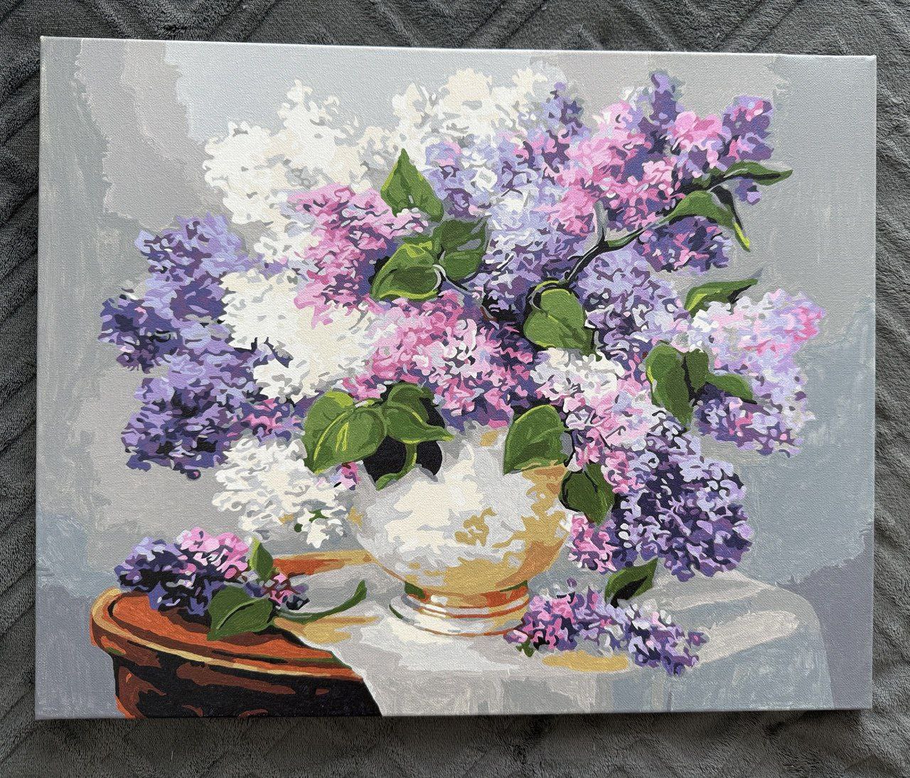 Сирень в вазе